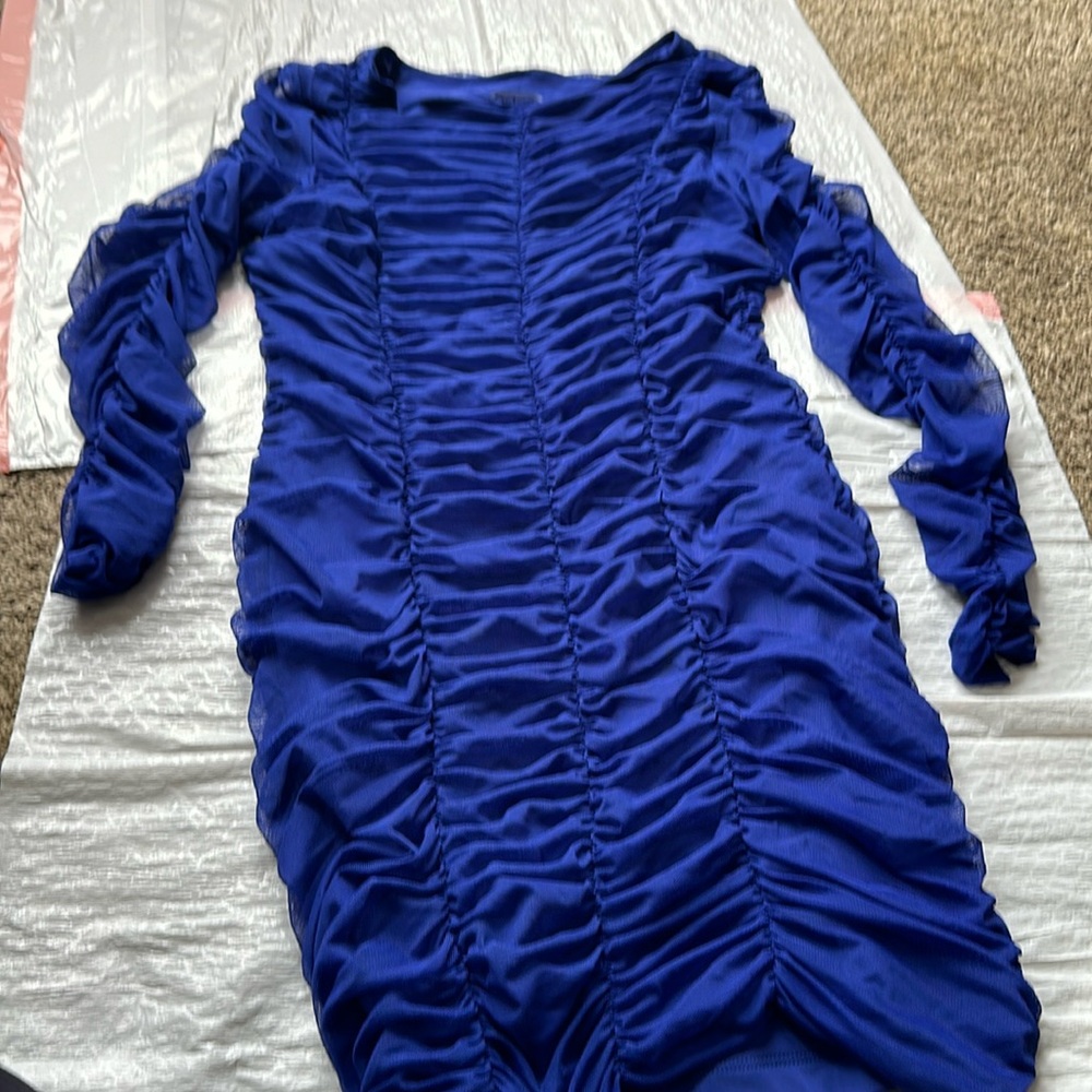 MESH LONG SLEEP DRESS